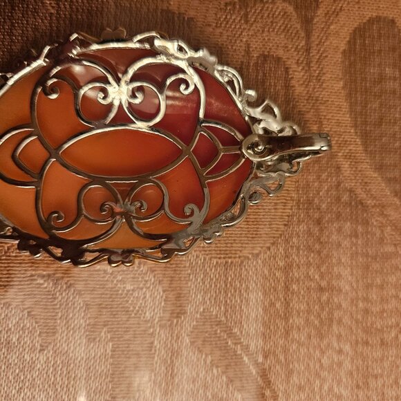 Vintage Sterling Silver and Palladium Carved Shell Cameo Pendant - Picture 5 of 7